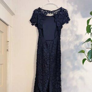 Lulus Maxi Navy Backless Cap Sleeve Lace Dress - Women's Small